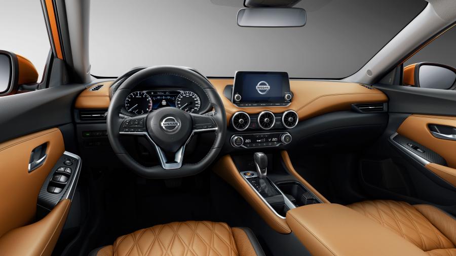 Торпедо Nissan Sylphy 2019 года  (CN) (фото 4 из 24)